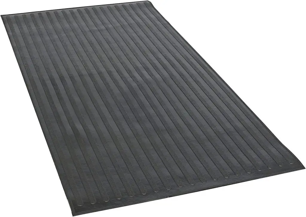 Dee Zee Universal Heavyweight Rubber Truck Bed Mat 